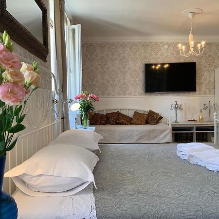 Mama'S And Papa'S Luxury Rooms Split Exteriör bild